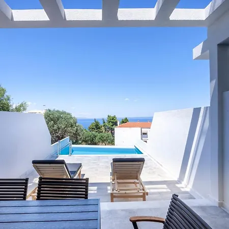 Kaiafa “ismini” *