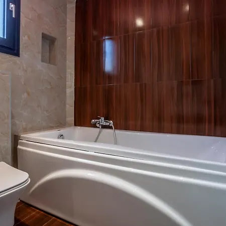 Kaiafa “ismini” 波利克罗诺