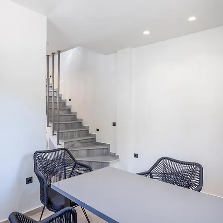 Kaiafa “ismini” * 波利克罗诺