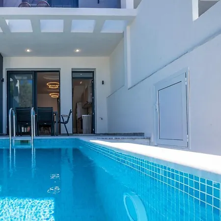 Kaiafa “ismini” 波利克罗诺