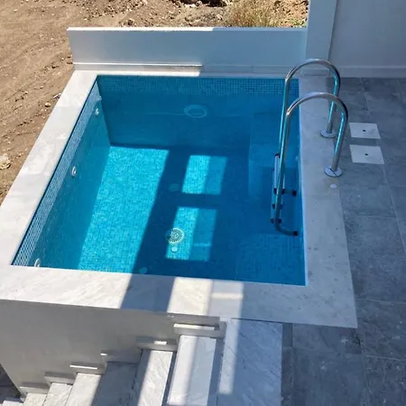 Villa Kaiafa “ismini” *
