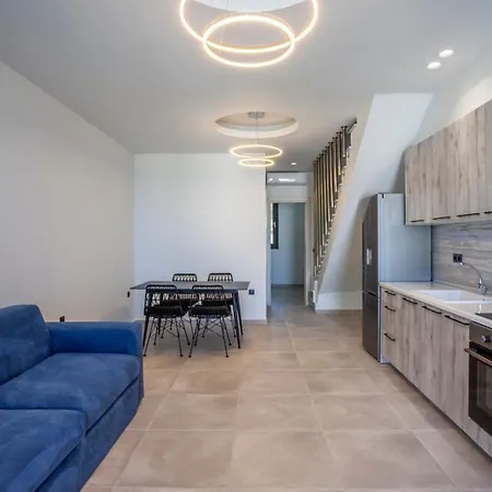 Kaiafa “ismini” *